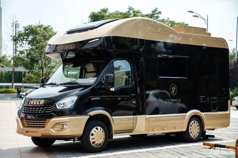 0万！国内独一份的商旅房车设计离谱pg电子平台原价88万现在不到3